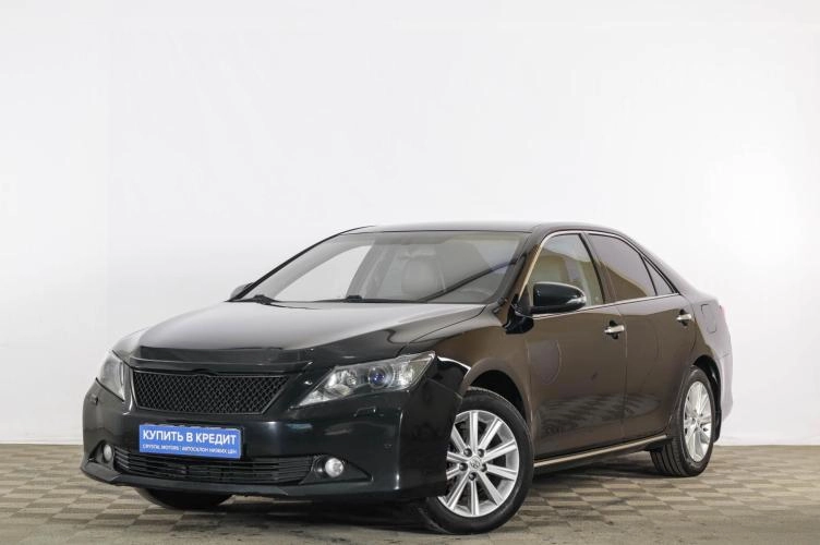 Toyota Camry 3 из 6