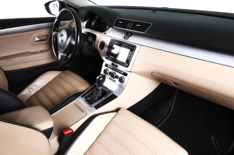 Volkswagen Passat CC 11 из 23