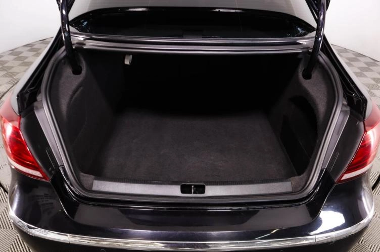 Volkswagen Passat CC 7 из 23