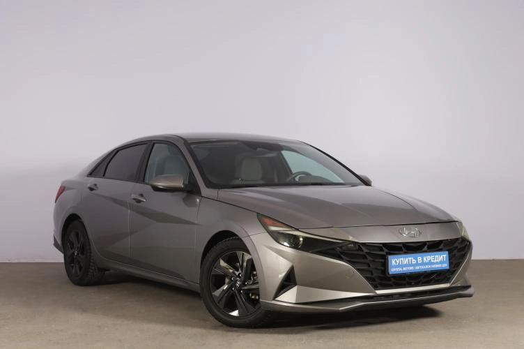 Hyundai Elantra 1 из 6