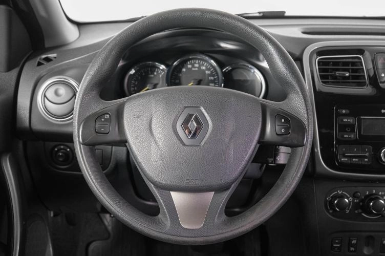 Renault Logan 15 из 24