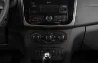Renault Logan 17 из 24