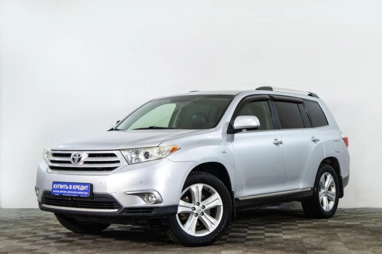 Toyota Highlander 3 из 6