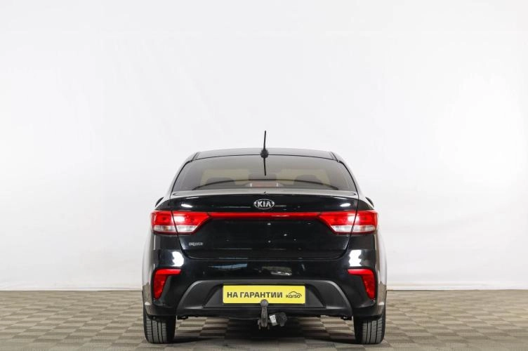 KIA Rio 5 из 6