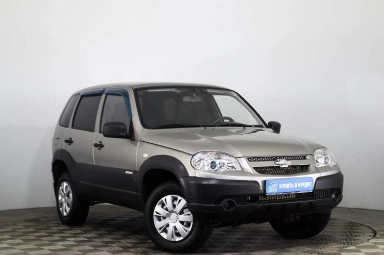 Chevrolet Niva 1 из 6