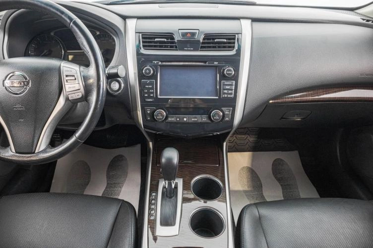 Nissan Teana 19 из 30