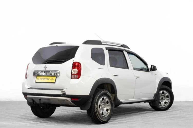 Renault Duster 4 из 6
