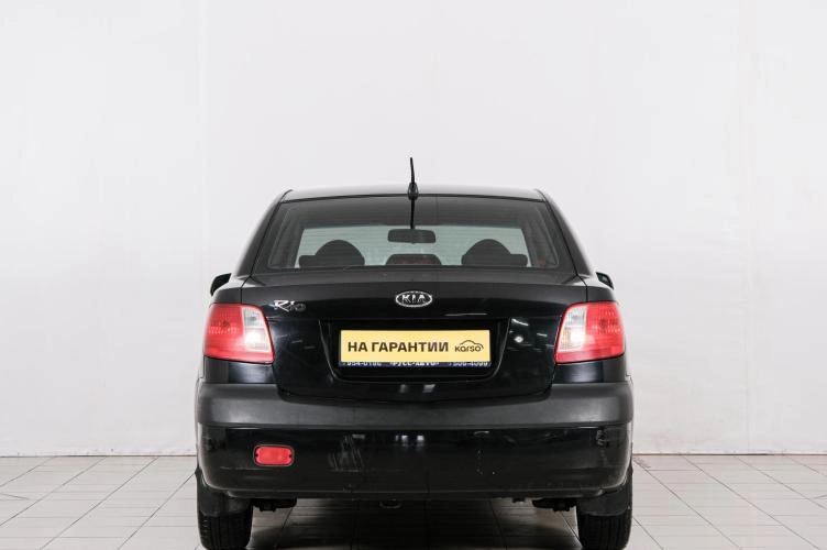 KIA Rio 5 из 6