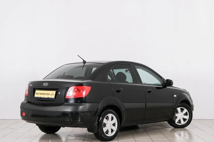 KIA Rio 6 из 6