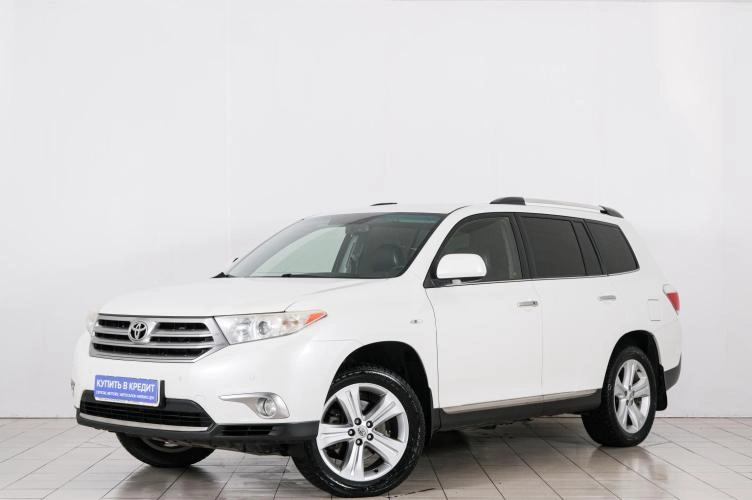 Toyota Highlander 3 из 6