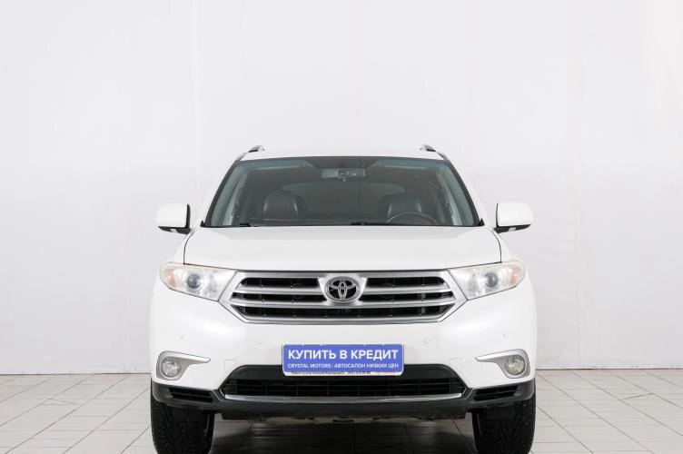 Toyota Highlander 2 из 6