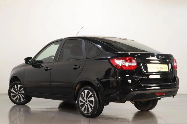 ВАЗ (LADA) Granta 4 из 6
