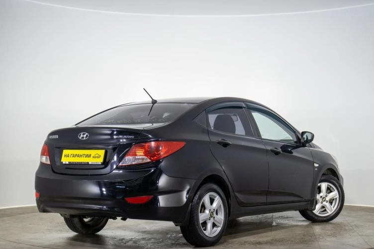 Hyundai Solaris 4 из 6