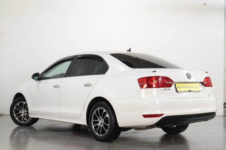 Volkswagen Jetta 6 из 6