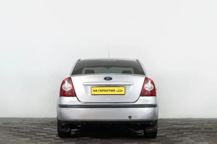 Ford Focus 5 из 6