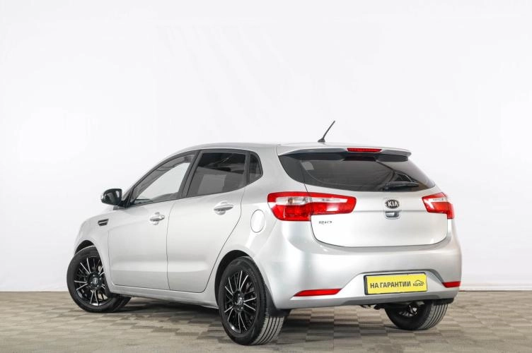 KIA Rio 4 из 6