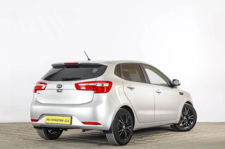 KIA Rio 6 из 6
