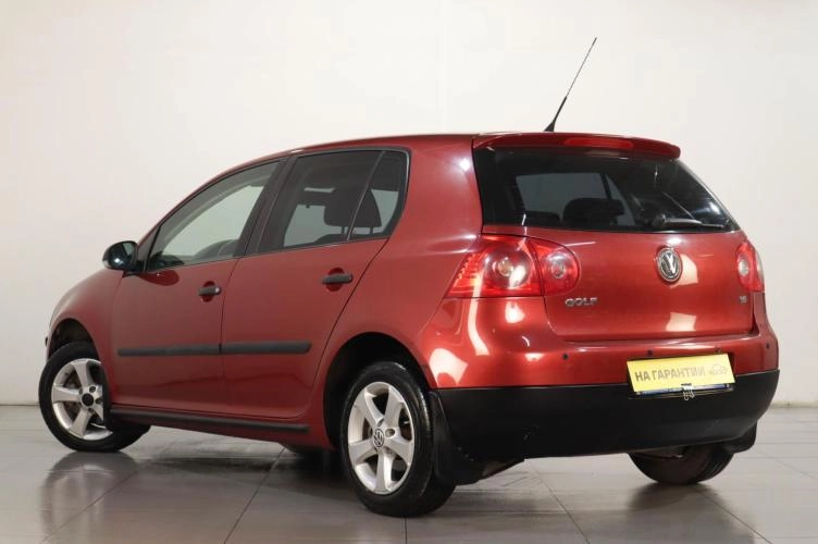 Volkswagen Golf 4 из 6