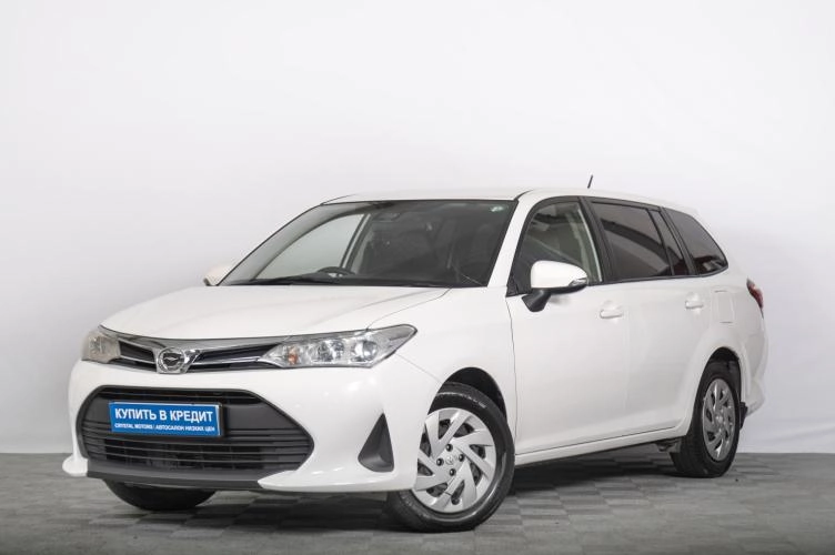 Toyota Corolla Fielder 2 из 6