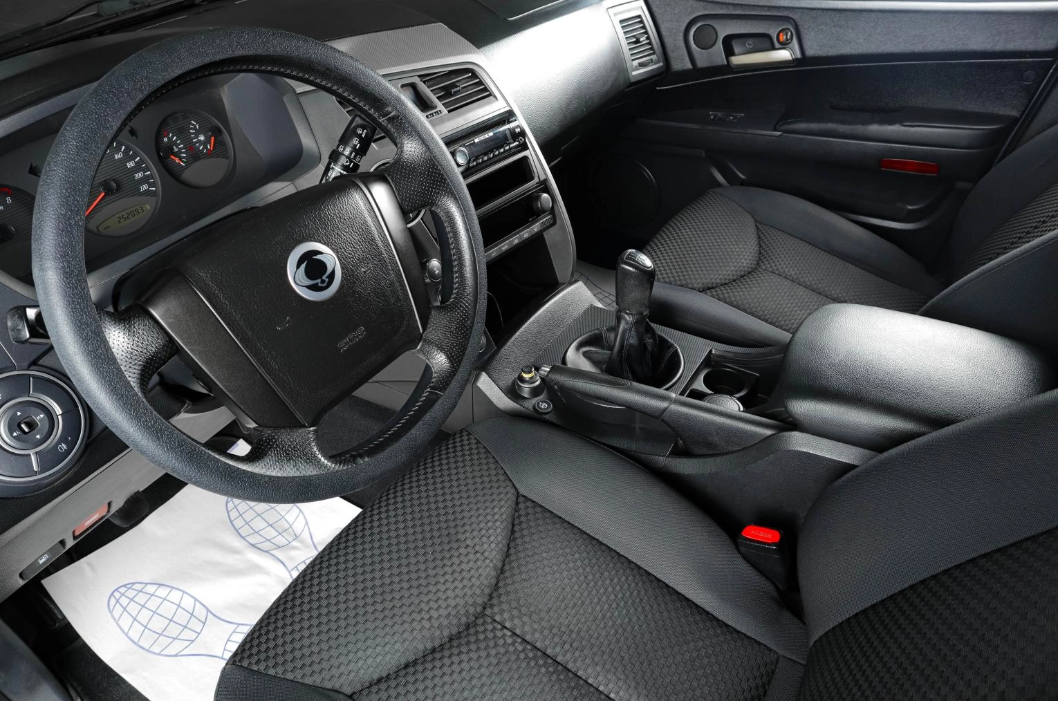 SsangYong Kyron 7 из 16
