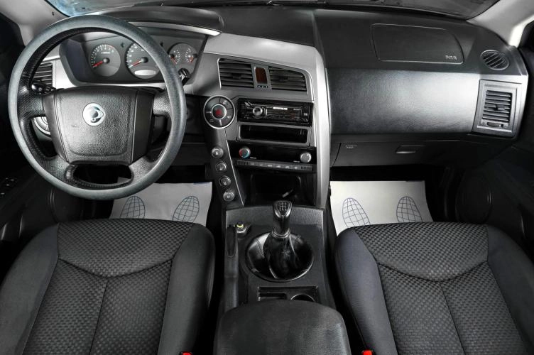SsangYong Kyron 12 из 16