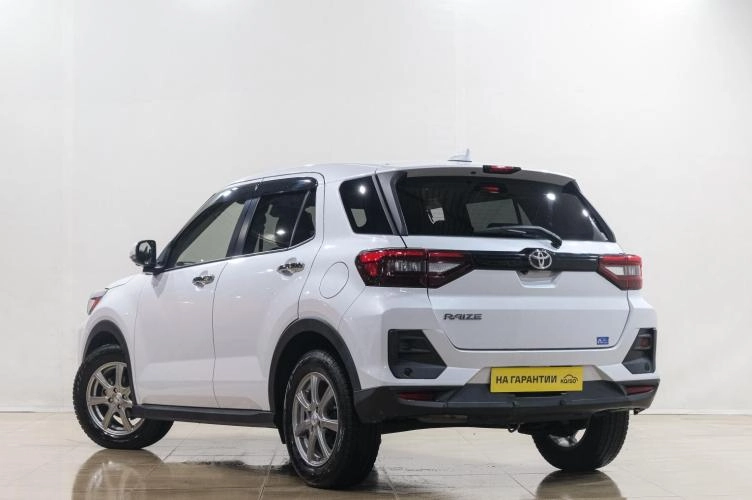 Toyota Raize 4 из 6