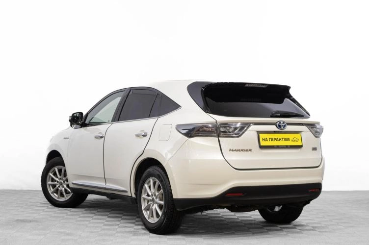 Toyota Harrier 6 из 6