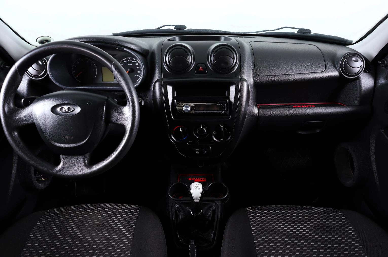 ВАЗ (LADA) Granta 13 из 20