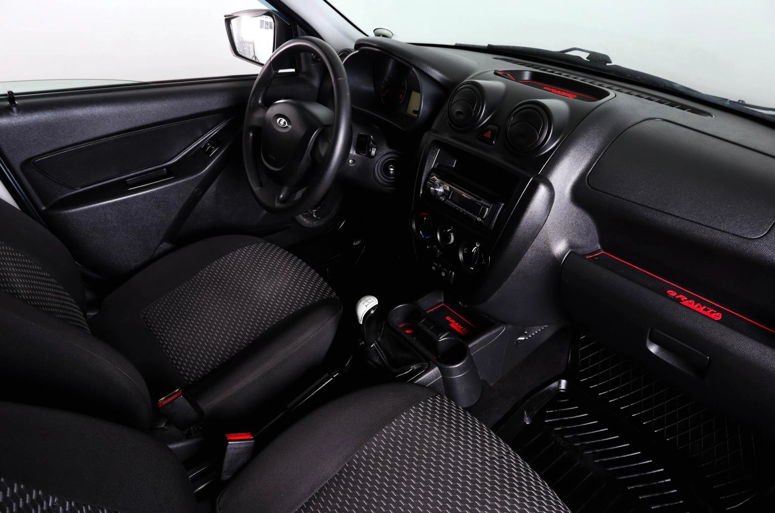 ВАЗ (LADA) Granta 11 из 20