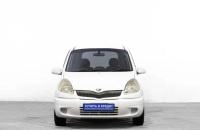 Toyota Funcargo 2 из 18