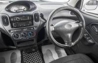 Toyota Funcargo 12 из 18