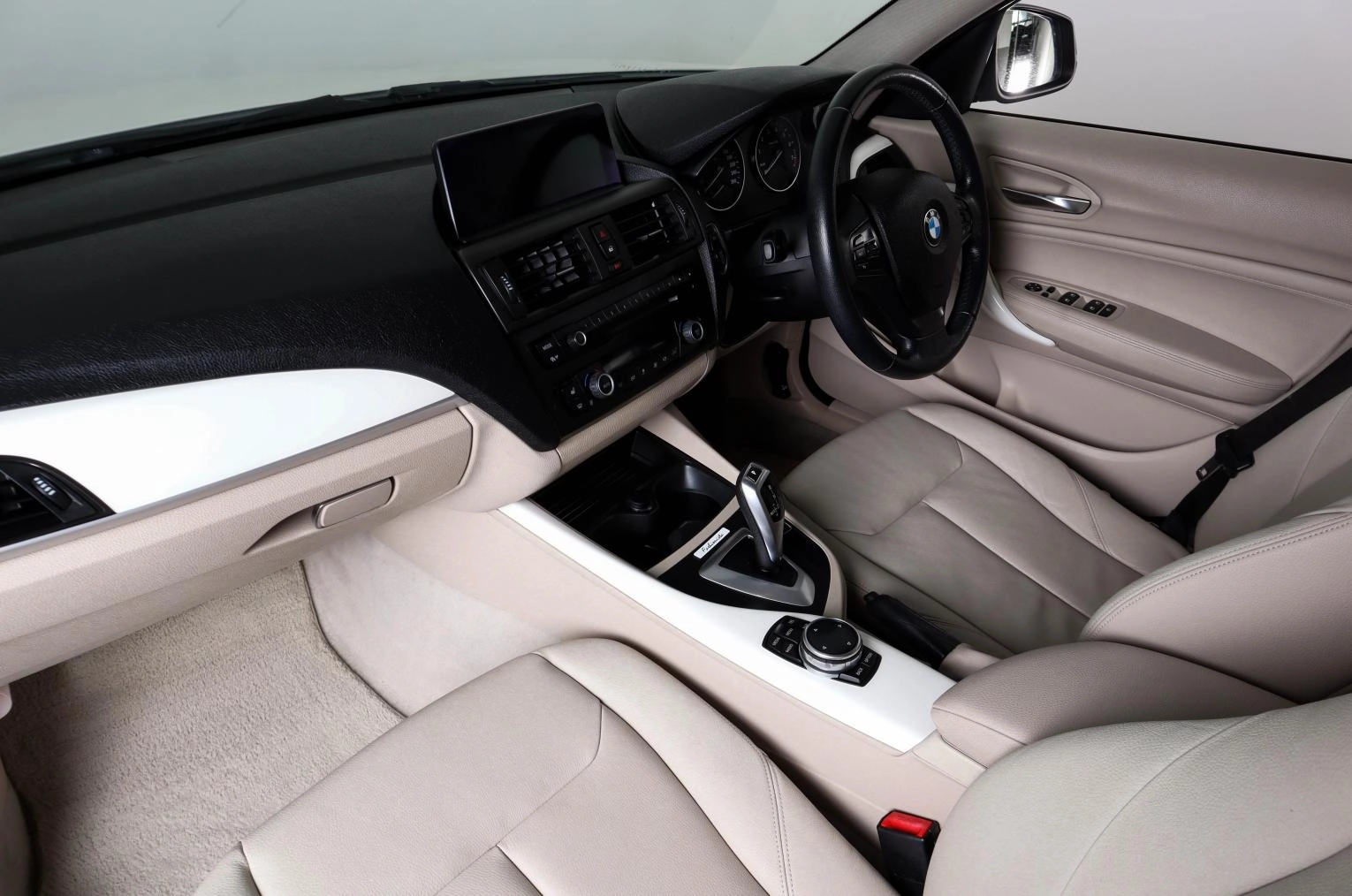 BMW 1 серия 12 из 25
