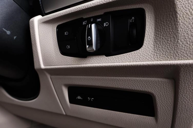 BMW 1 серия 23 из 25