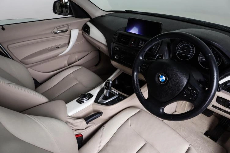 BMW 1 серия 9 из 25