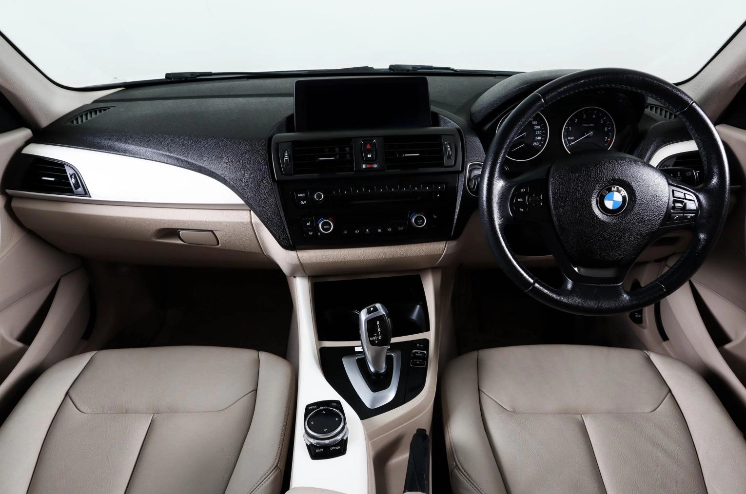 BMW 1 серия 14 из 25