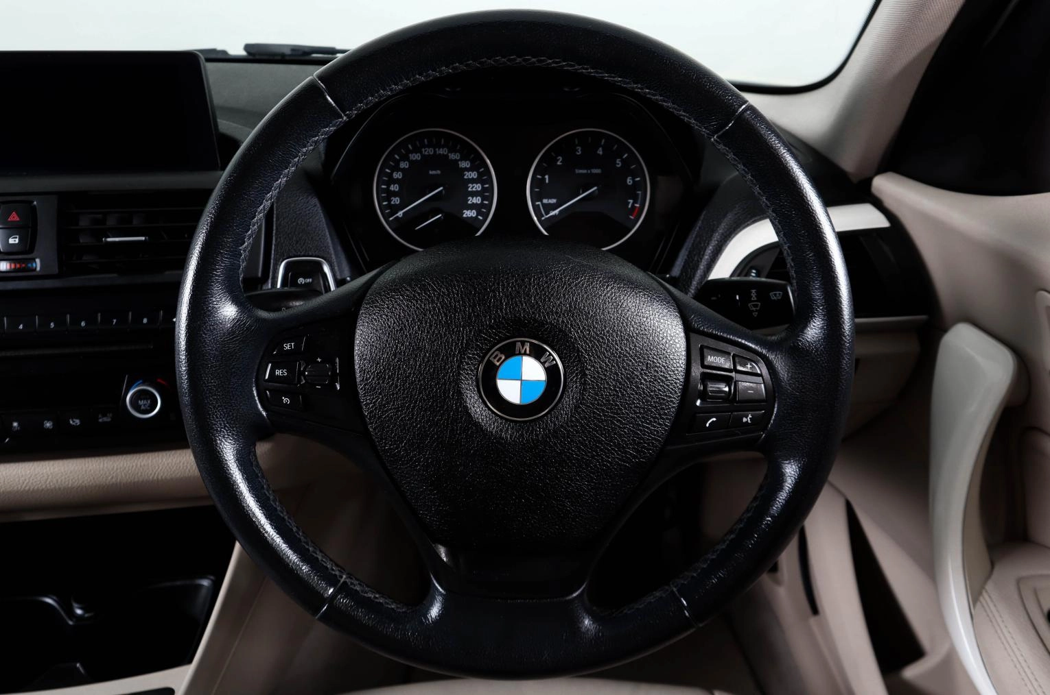 BMW 1 серия 16 из 25