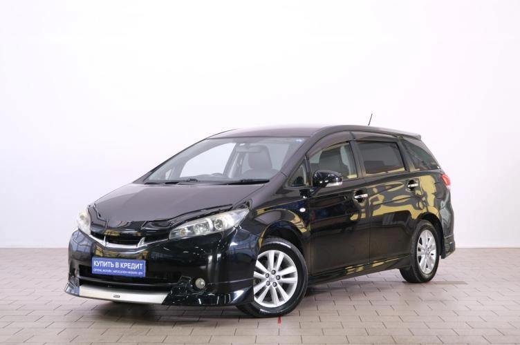 Toyota Wish 3 из 6