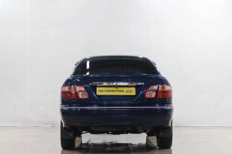 Nissan Bluebird Sylphy 5 из 6