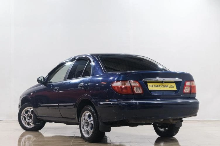 Nissan Bluebird Sylphy 4 из 6