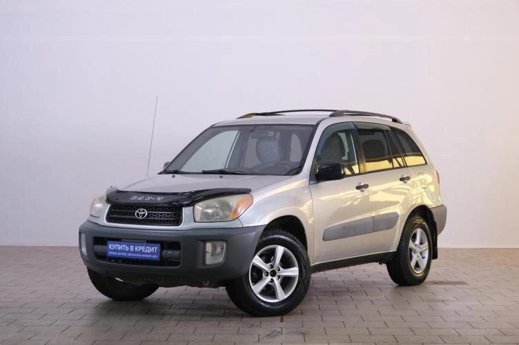 Toyota RAV4 3 из 6