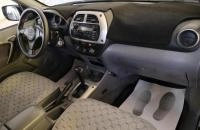 Toyota RAV4 17 из 21