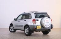 Toyota RAV4 4 из 21