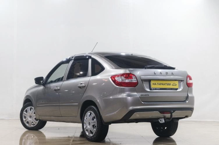 ВАЗ (LADA) Granta 4 из 6