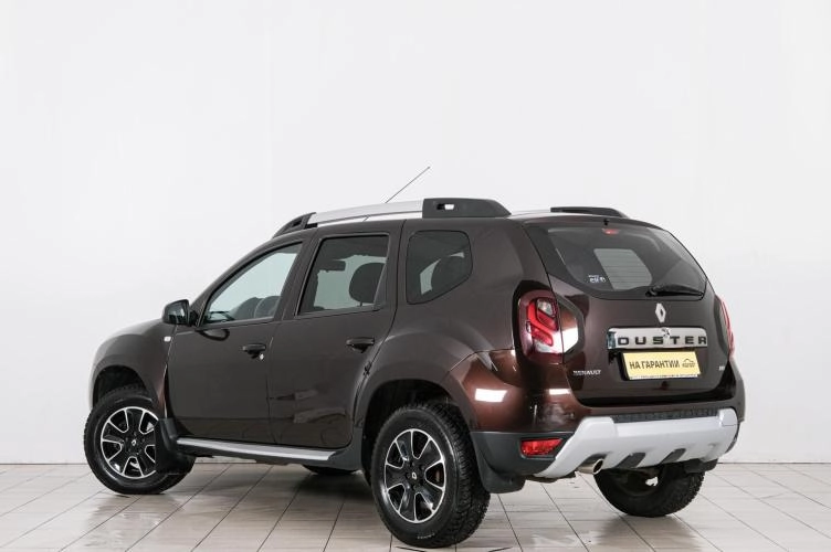 Renault Duster 4 из 6
