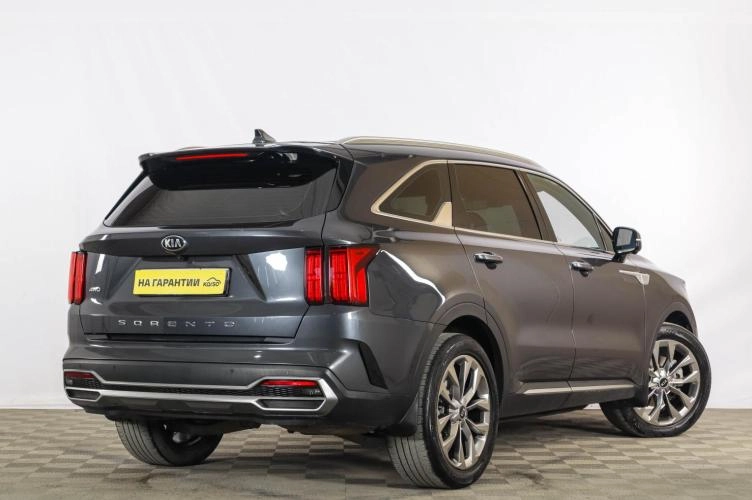 KIA Sorento 6 из 6