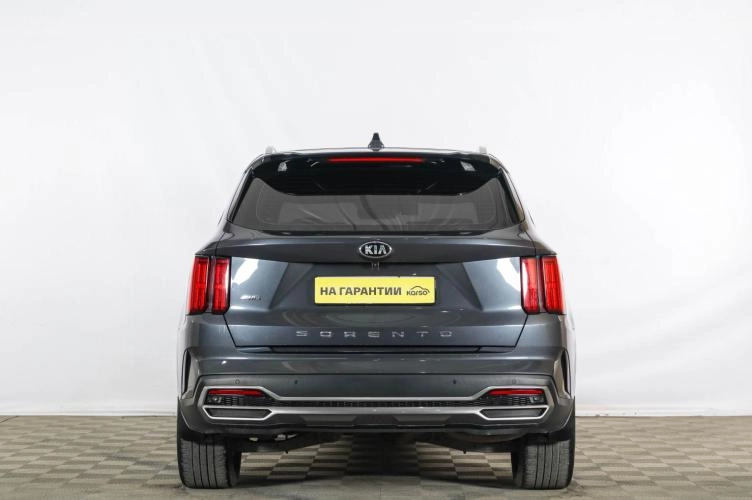 KIA Sorento 5 из 6