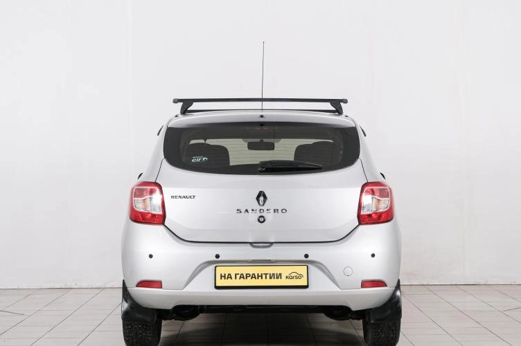 Renault Sandero 5 из 6