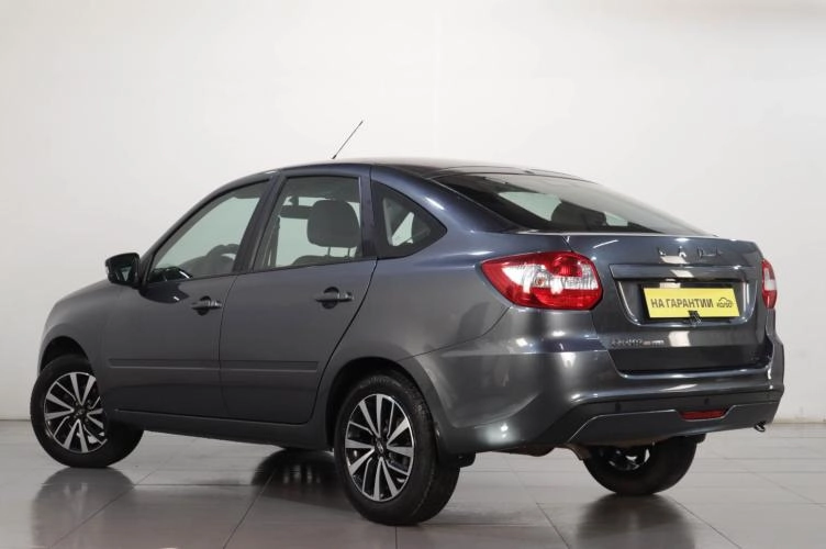 ВАЗ (LADA) Granta 4 из 6
