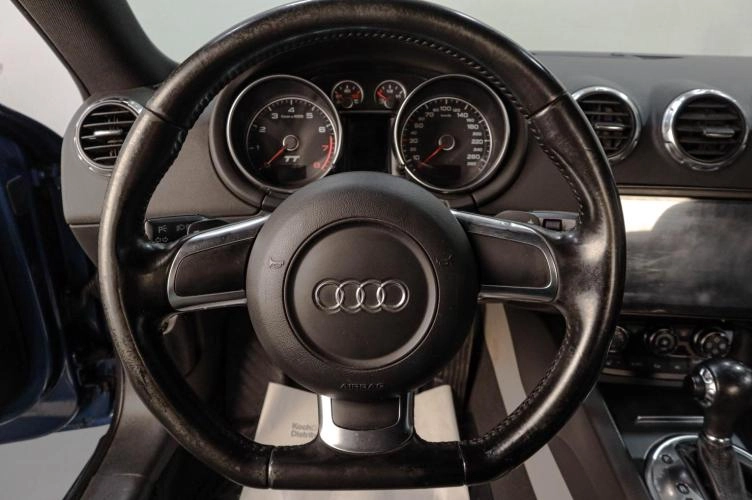 Audi TT 10 из 18