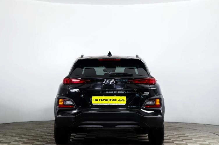 Hyundai Kona 5 из 6